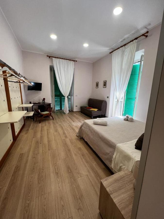 A Casa E Mamma' Apartment Napoli Exterior foto