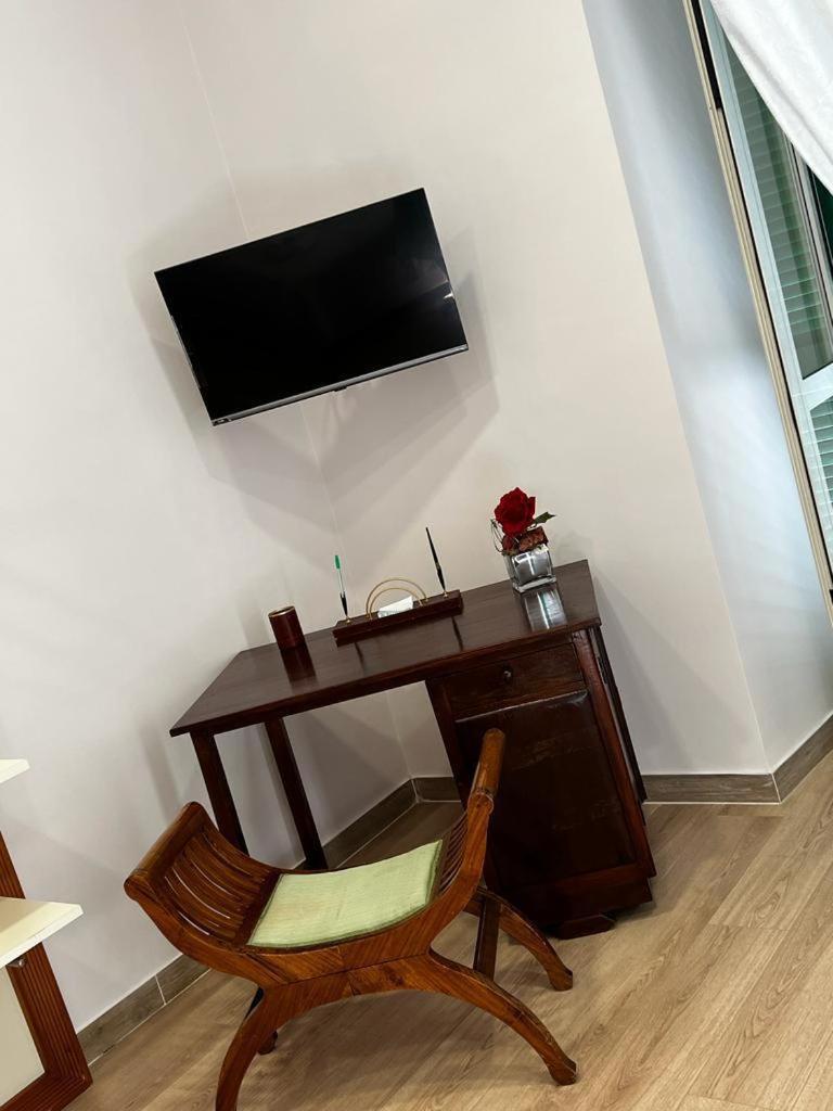 A Casa E Mamma' Apartment Napoli Exterior foto